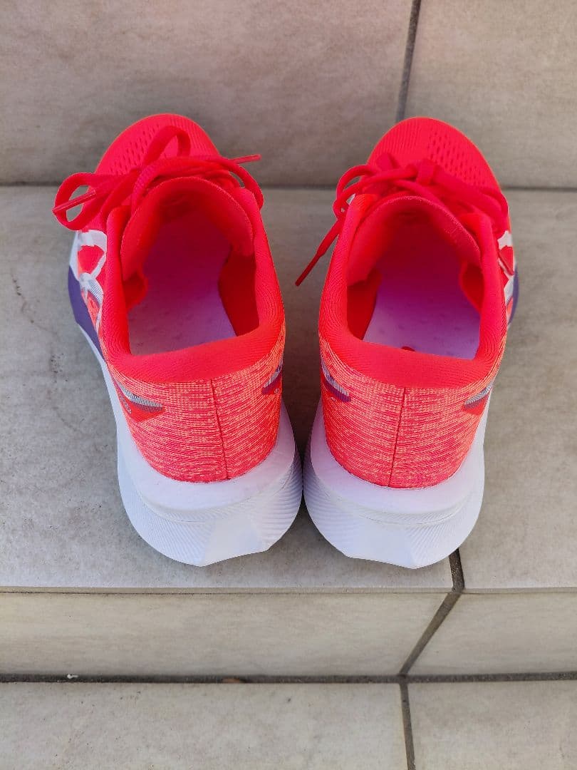 交渉可 ASICS マジックスピード4 25.0