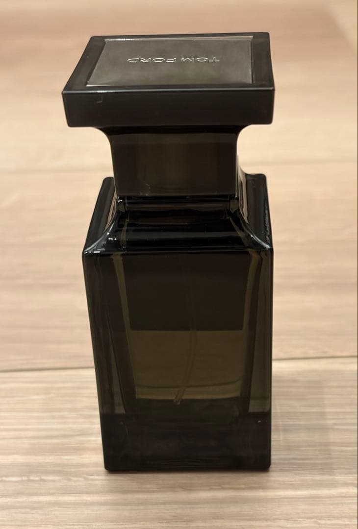 トムフォード ウードウッド　オードパルファム 50ml