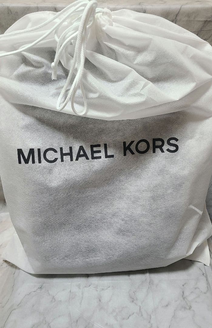 MICHAEL KORS ビジネスバッグ グレー　MK バックパック