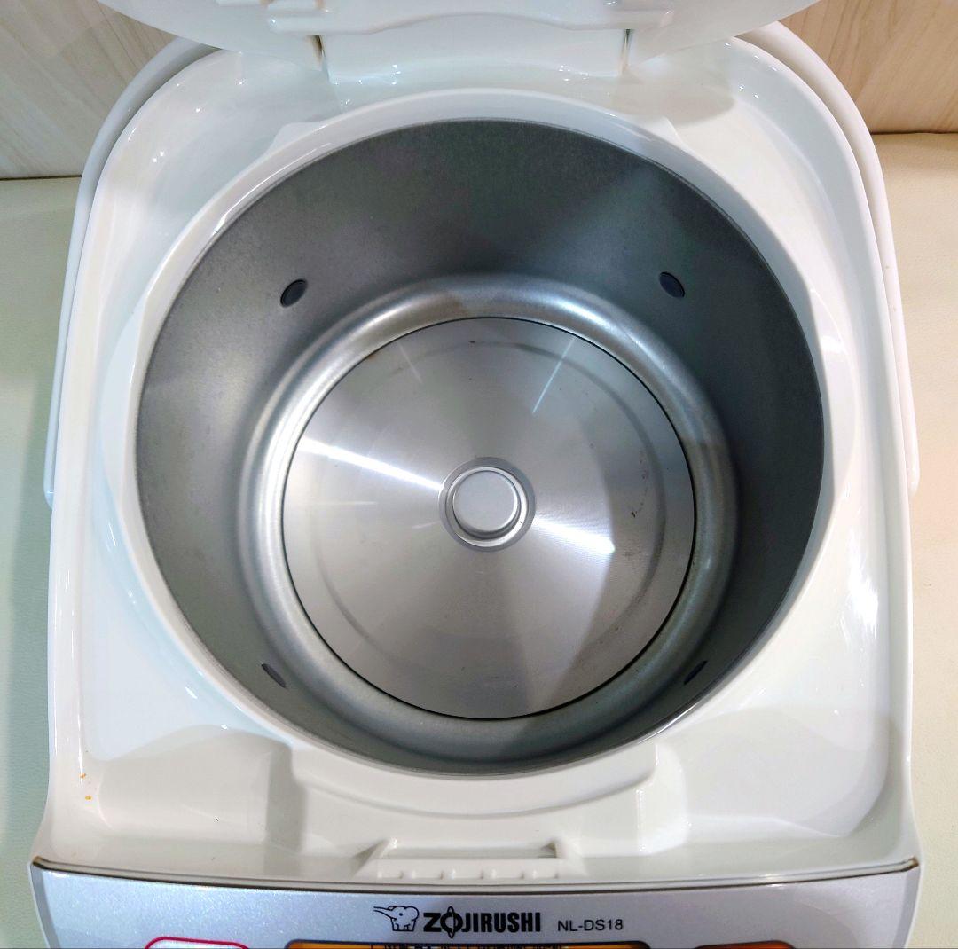 象印　マイコン炊飯ジャー　1升炊き　黒厚釜　ホワイト　NL-DS18