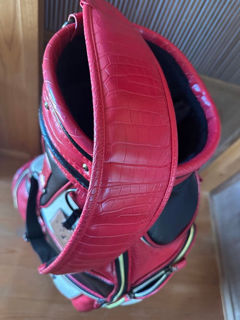 【美品】ディズニー　ミッキー　キャディバッグ　赤