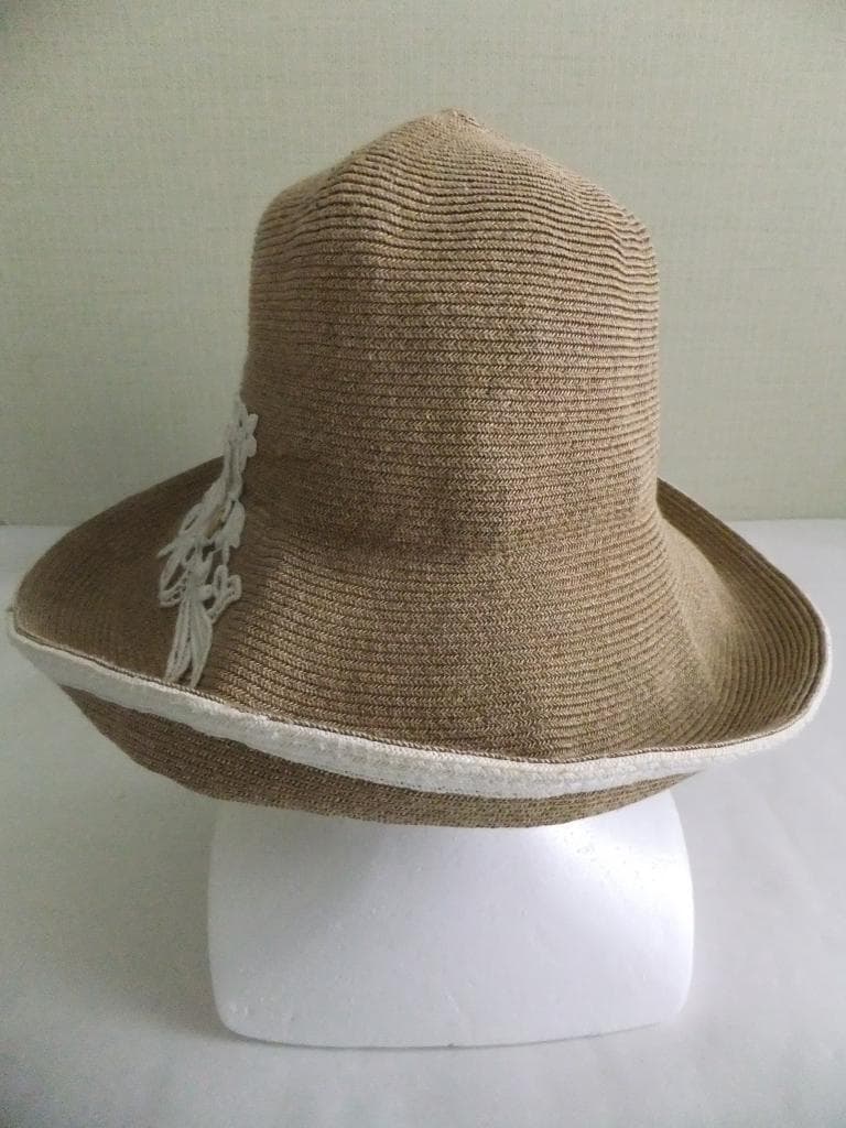 アシーナニューヨーク　ペーパーハット　大人気の帽子ブランド