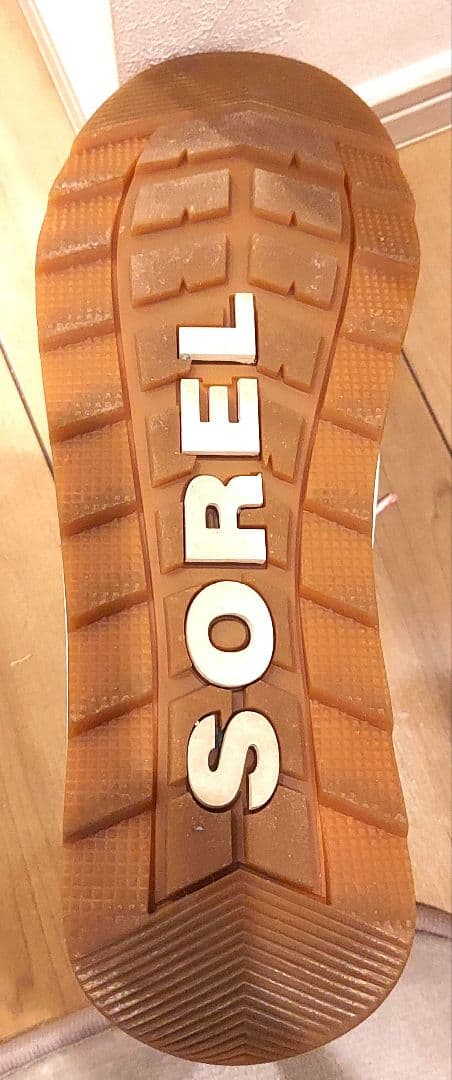 (値下げ)SOREL ウィットニーII ショートレース 防水 ホワイトブーツ