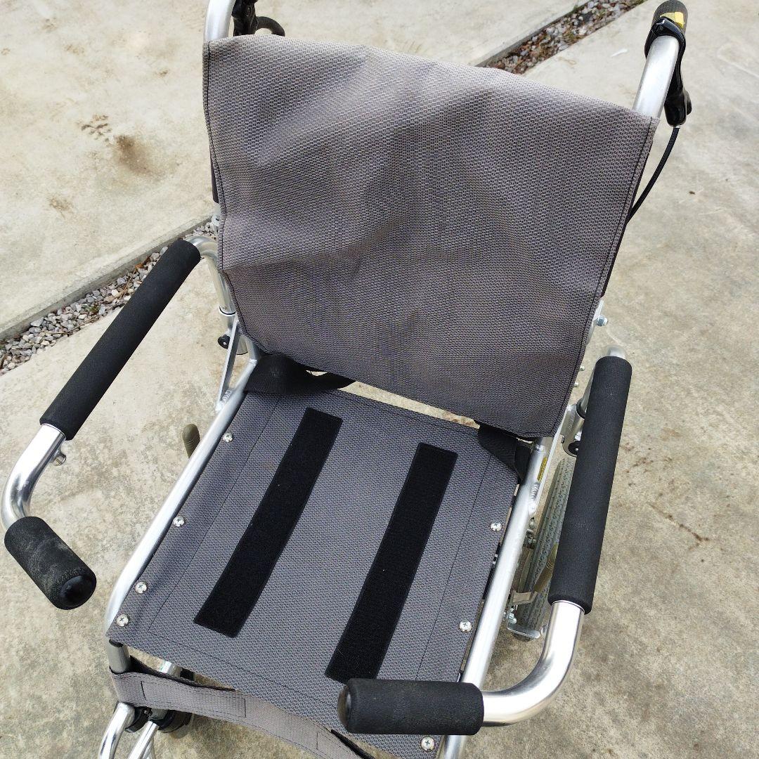 折りたたみ式 介助用車椅子 グレーナブテスコ