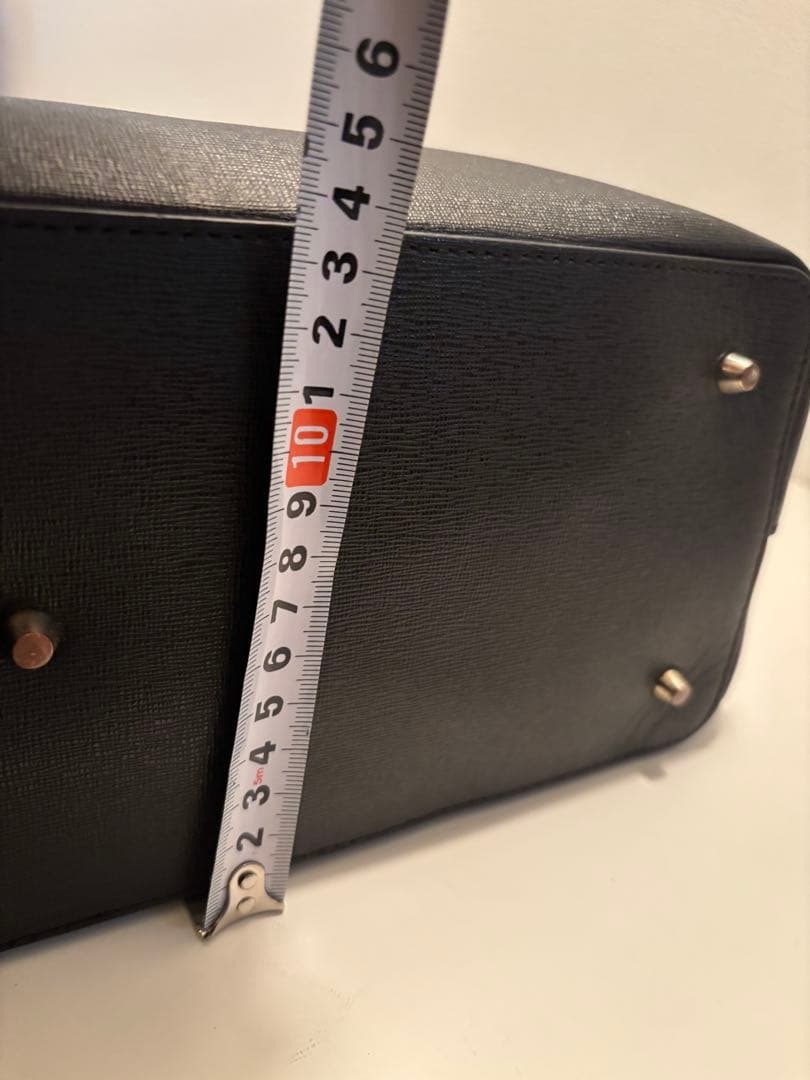 3月期間限定　FURLA トートバッグ 黒 ビジネスバッグ　A4OK 肩掛け可