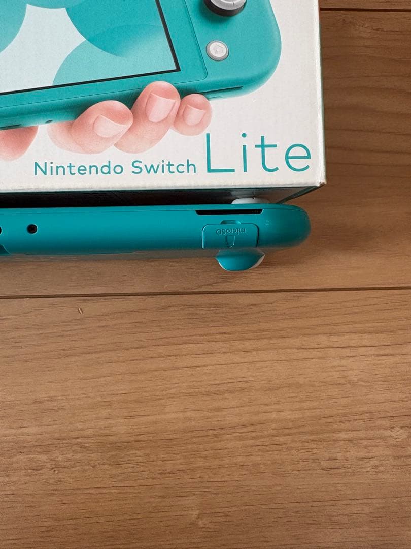 switch ライト ターコイズ　付属品、箱あり