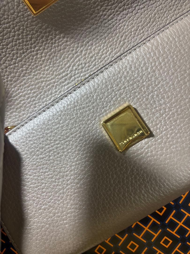 トリーバーチ　長財布