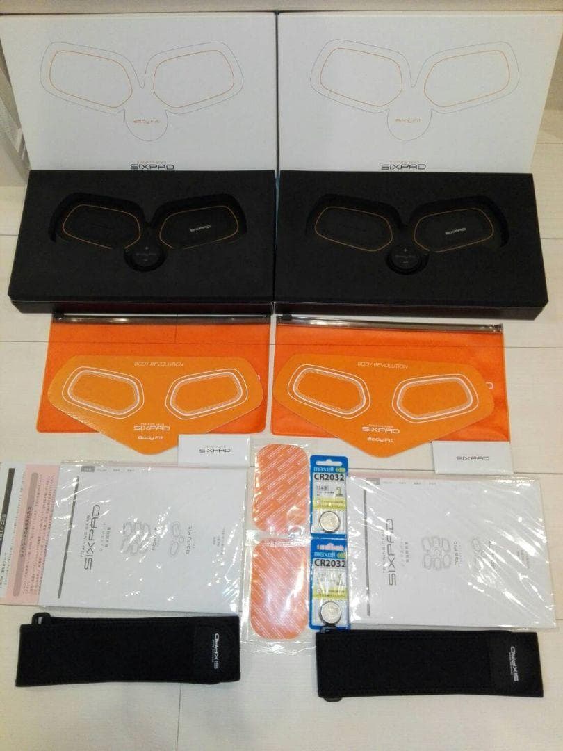 ボディフィット×２台セット　電池式 SIXPAD シックスパッド 正規品