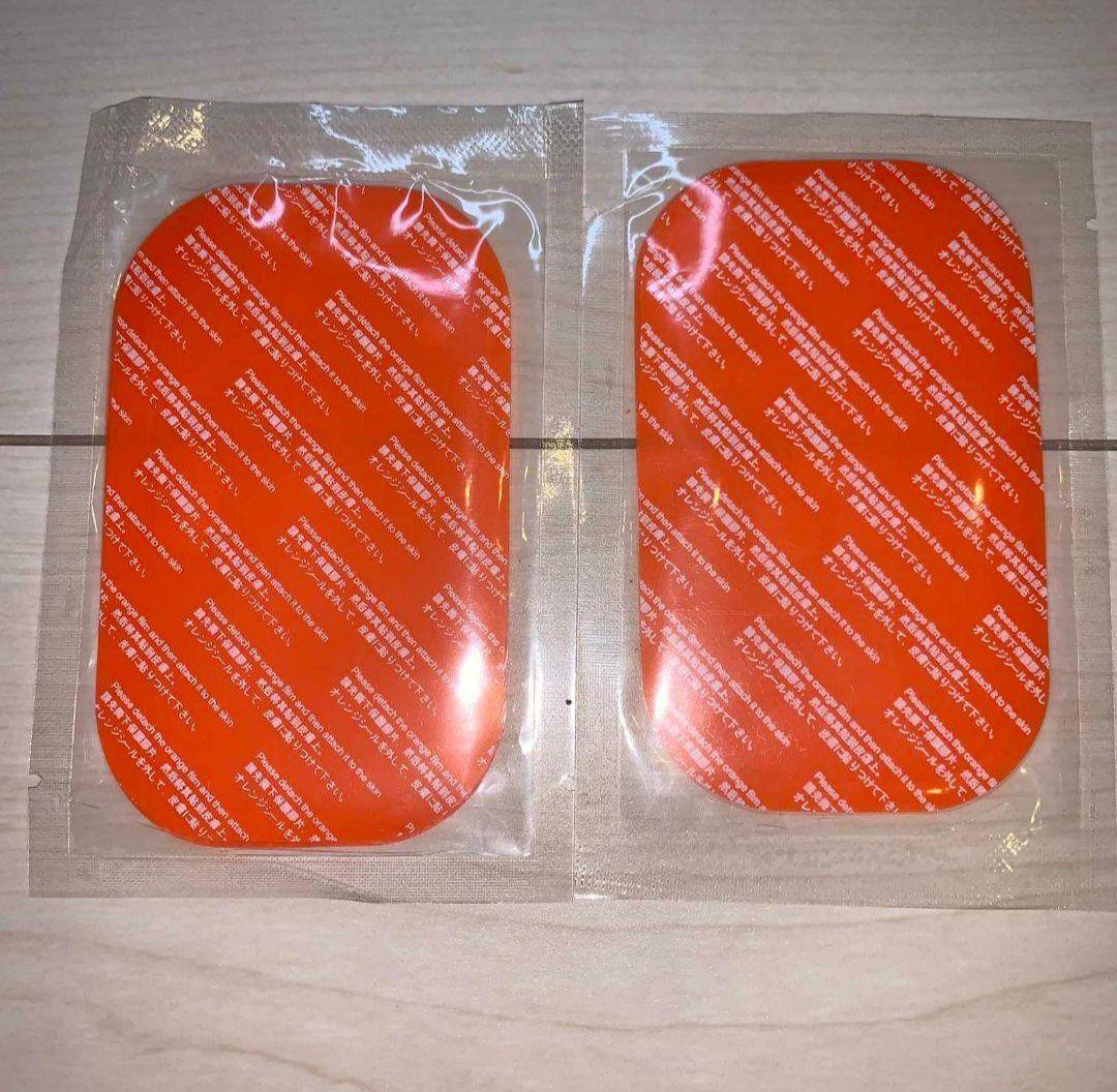 ボディフィット×２台セット　電池式 SIXPAD シックスパッド 正規品