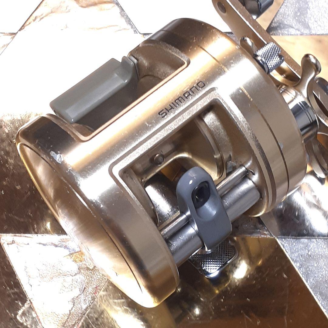 シマノ カルカッタ 小船 401 ベイトリール タイラバ ジギング 美品