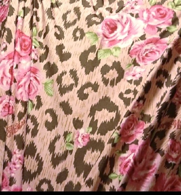 新品未使用 MA＊RS マーズ 薔薇ヒョウ柄 おりぼんつき傘