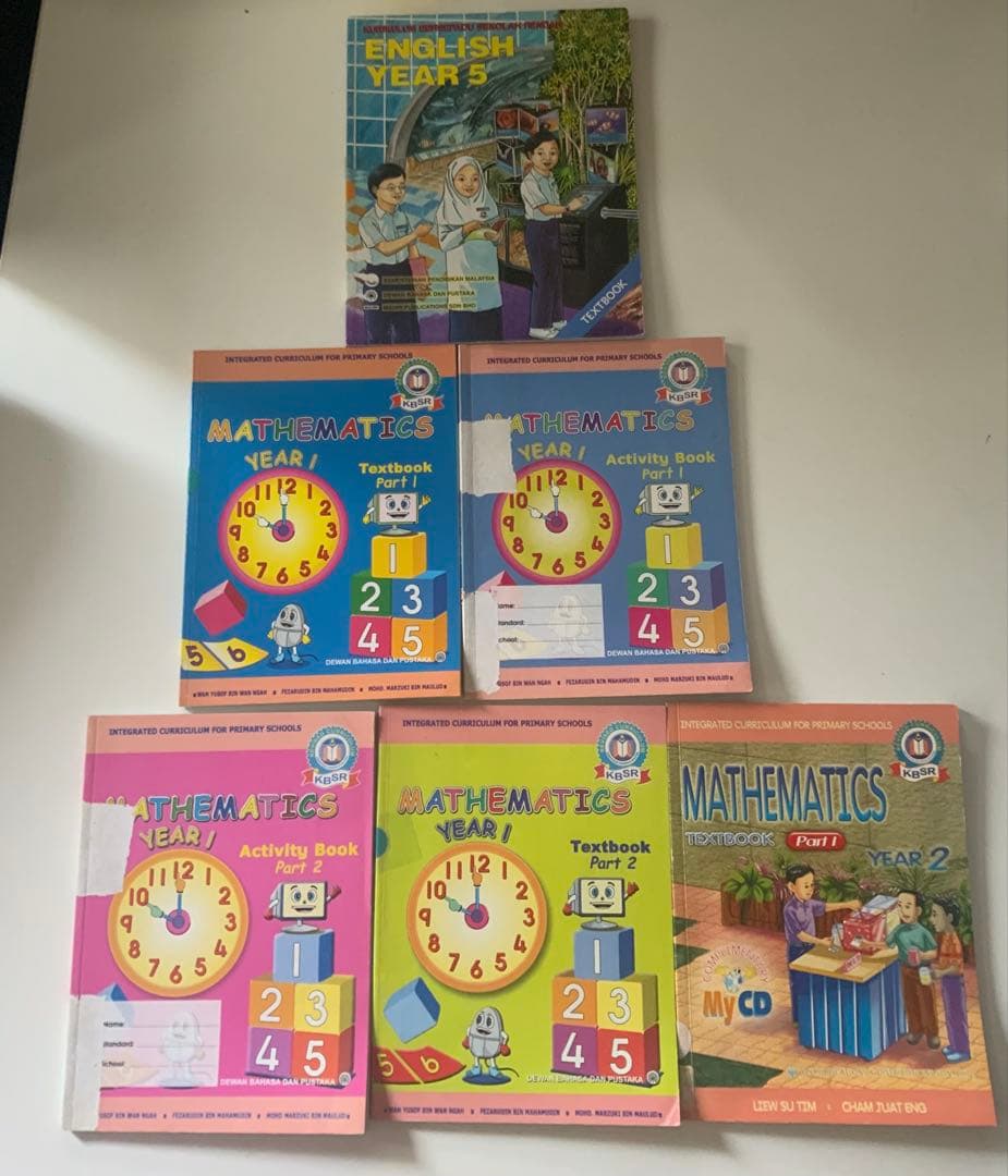 小学生向け数学・英語教科書セットBAHASA-MALAYSIA