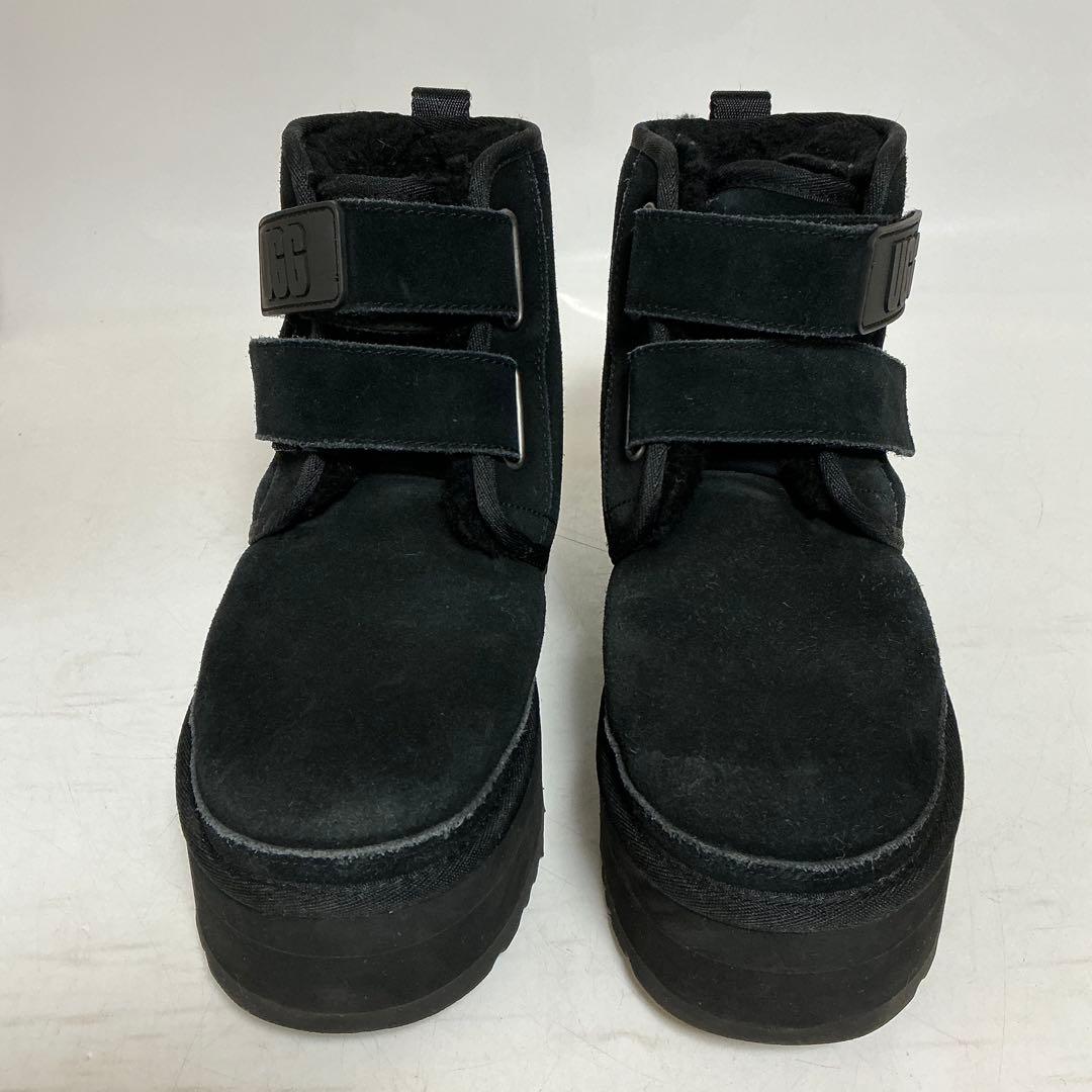 UGG ニューメル チャッカブーツ　プラットフォーム ムートンブーツ 厚底