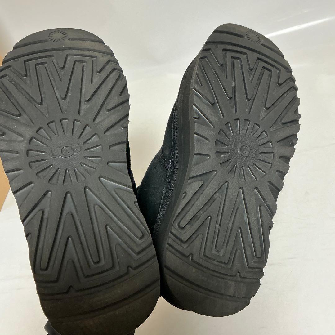 UGG ニューメル チャッカブーツ　プラットフォーム ムートンブーツ 厚底