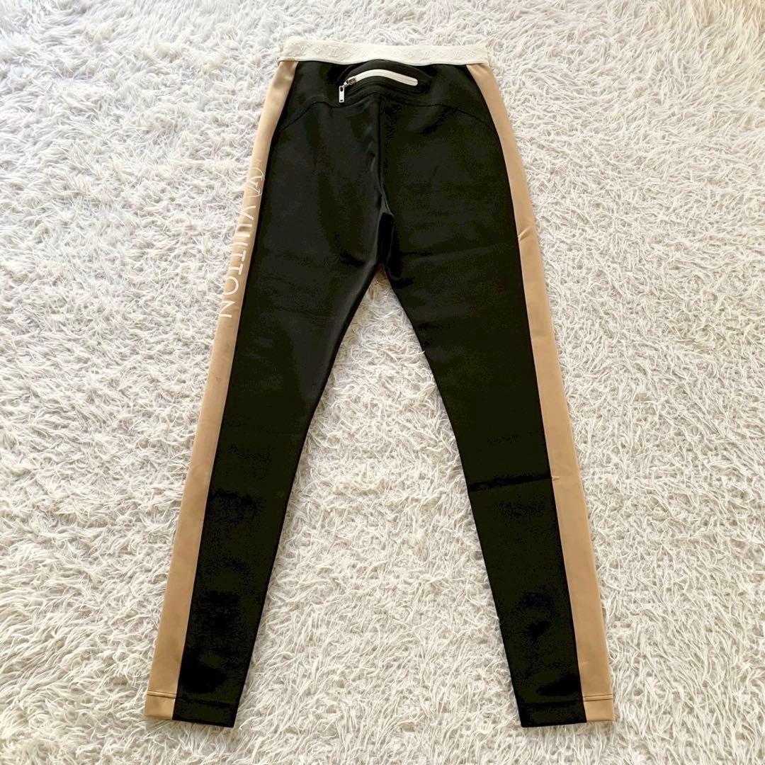 ルイヴィトン　ヴィタミンズ　シャイニー　レギンスパンツ　モノグラム　サイドライン