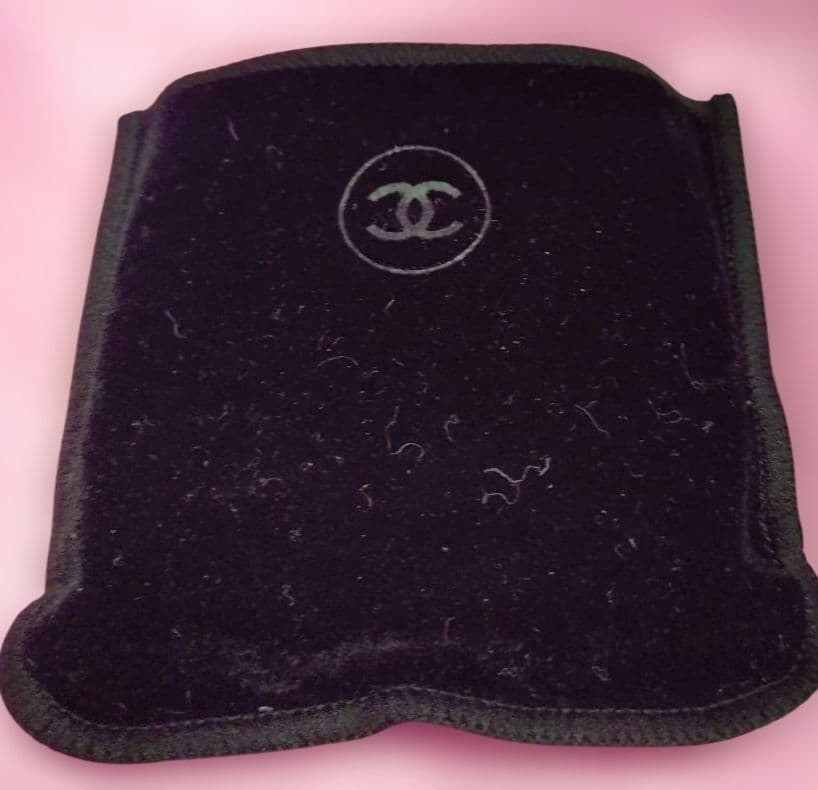 レ キャトル オンブル 397 ニュイアストラル(アイシャドウ)