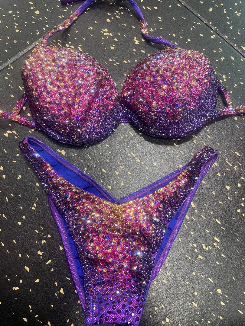 競技用ビキニ　jbbf