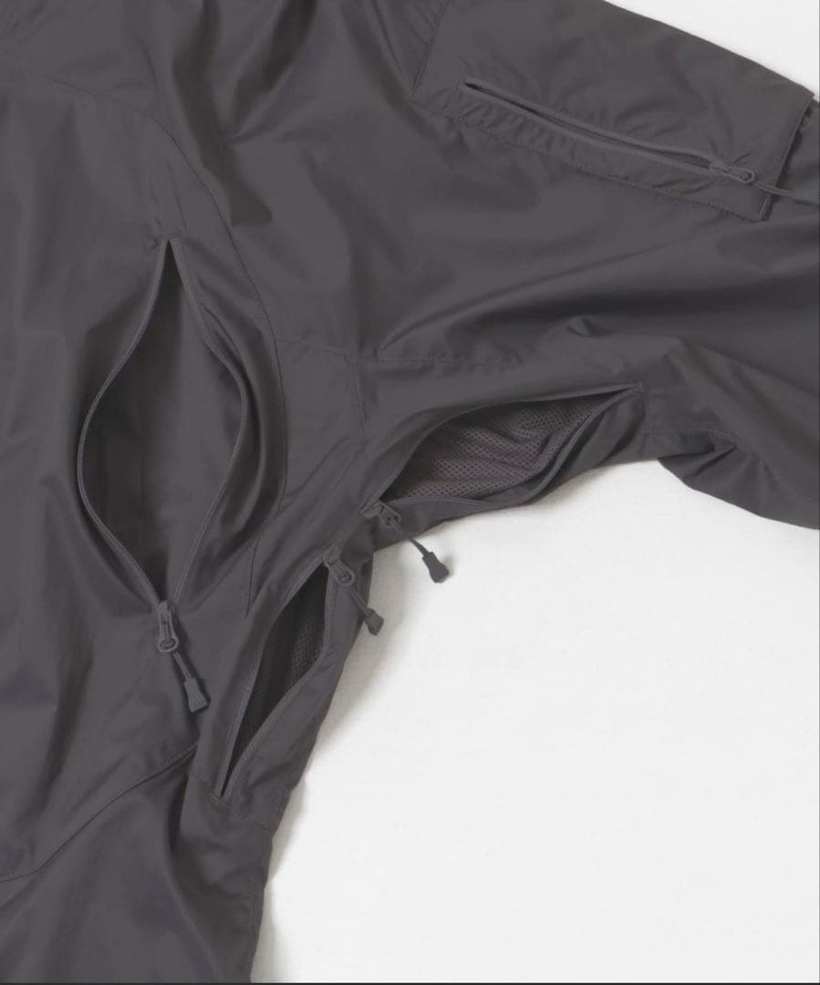 DAIWA PIER39 TECH WIND SHELL JACKET ブラック