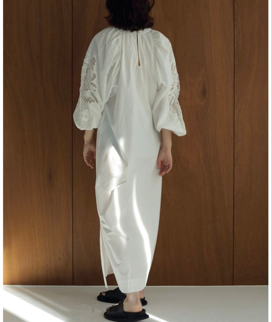 新品未使用 anuke Cutwork Embroidery Dress 38