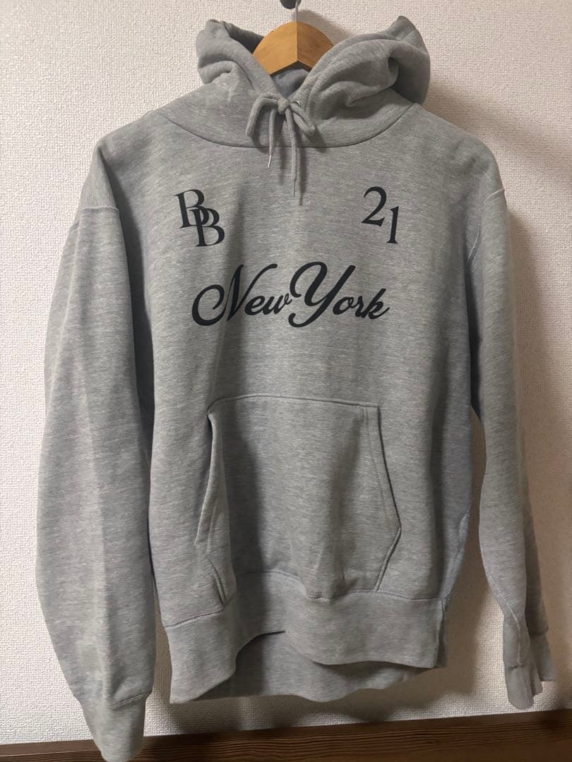 BTN Logo Hoodie パーカー グレーA