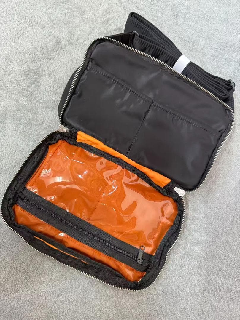 【早い者勝ち】 ショルダーバック 新品 ポーター タンカー 2層式 ブラック