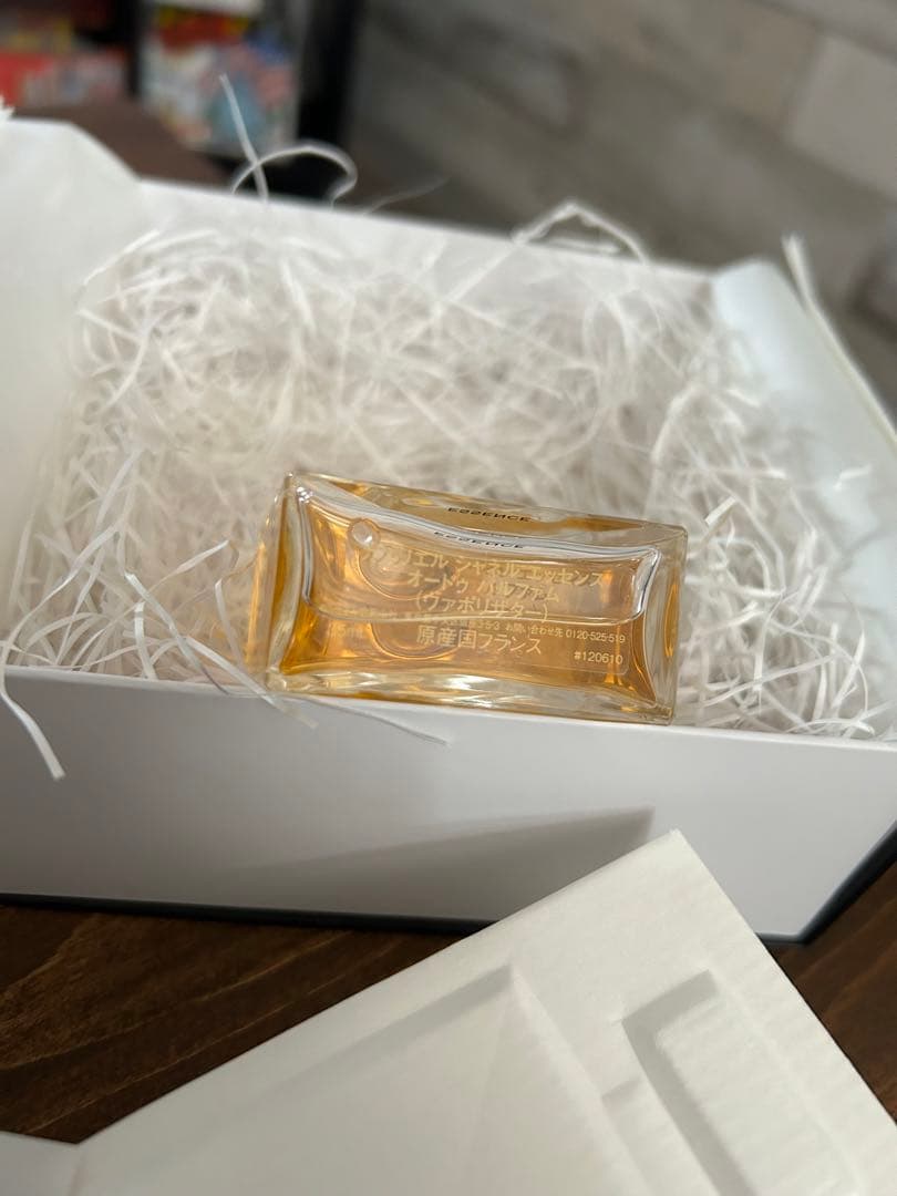 美品　GABRIELLE CHANEL ESSENCE 香水