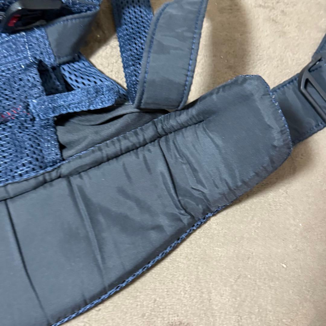 【美品】HARMONY（ベビービョルン ハーモニー）ネイビーブルー