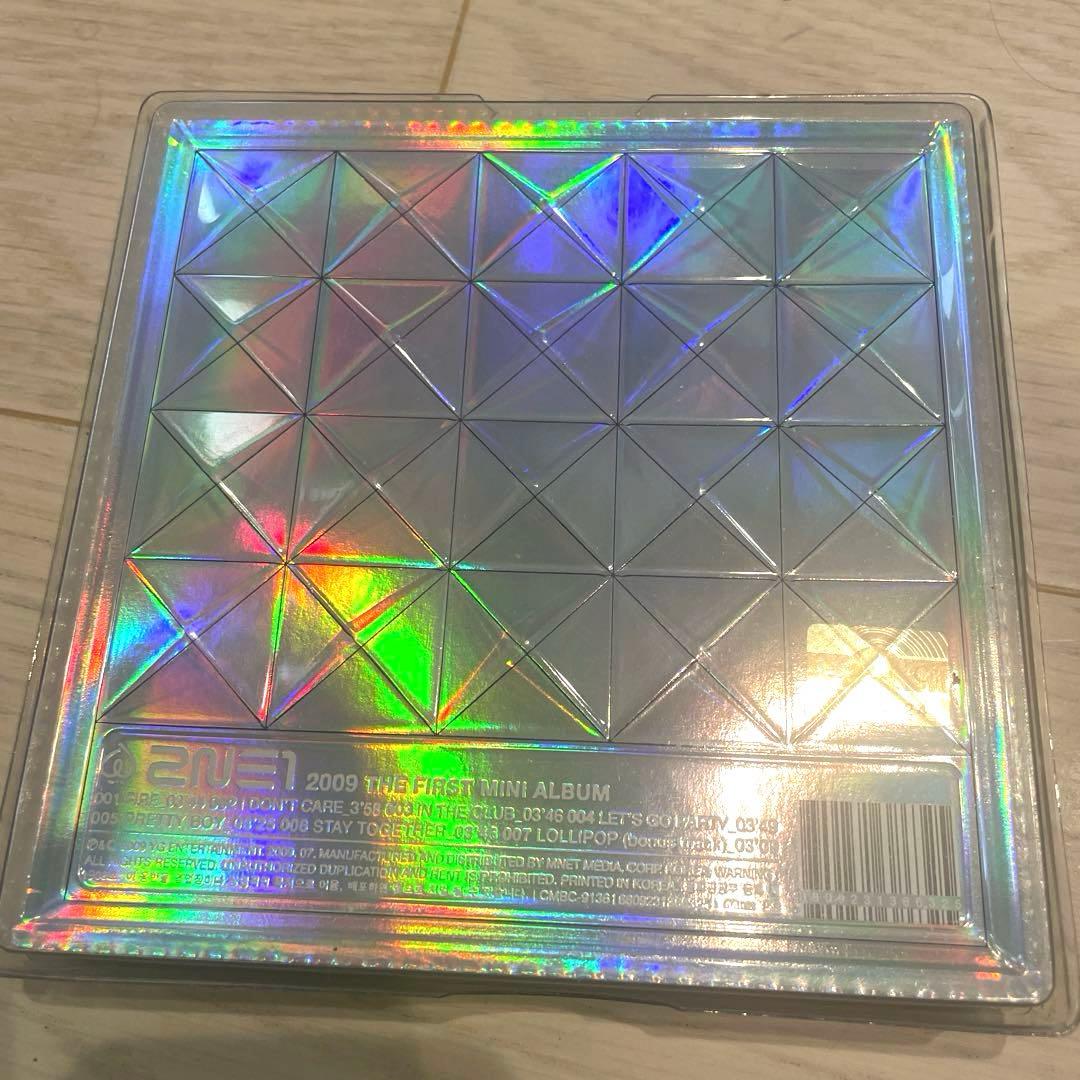 まとめ売り　美品　2ne1 CD アルバム　DVD