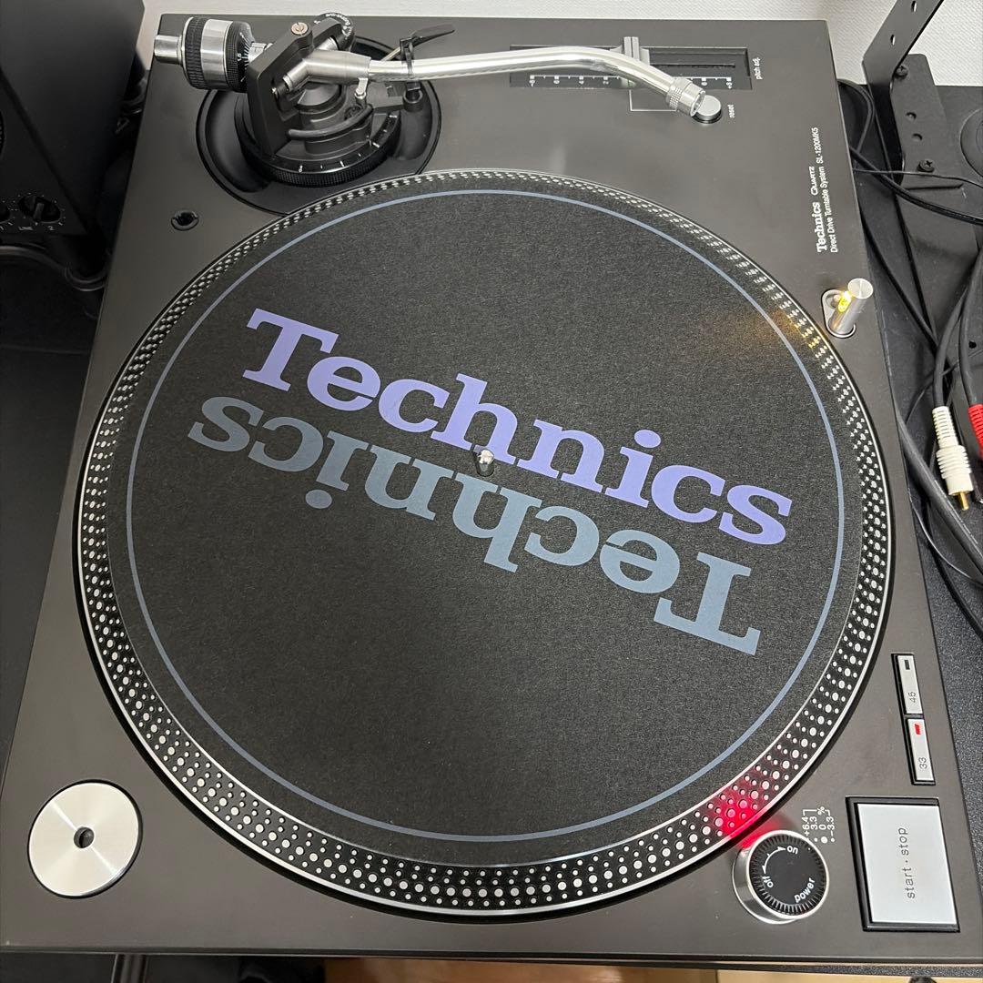 Technics SL-1200MK5 ターンテーブル　①