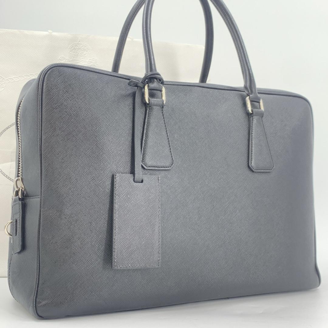 プラダ ビジネスバッグ トートバッグ ハンドバッグ サフィアーノレザー