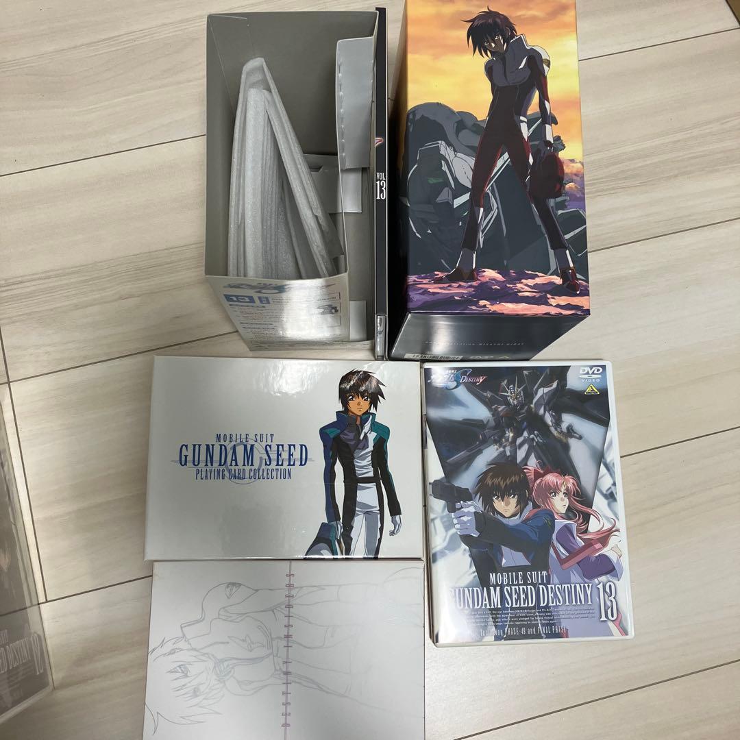 機動戦士ガンダムSEED DESTINY DVD全13巻セット　初回限定版