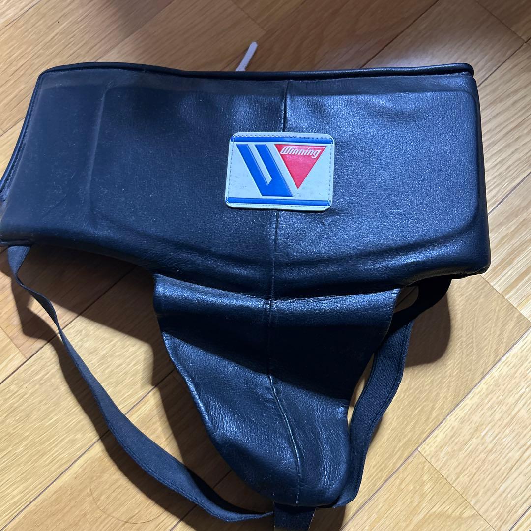 美品Winning ボクシングファールカップ黒