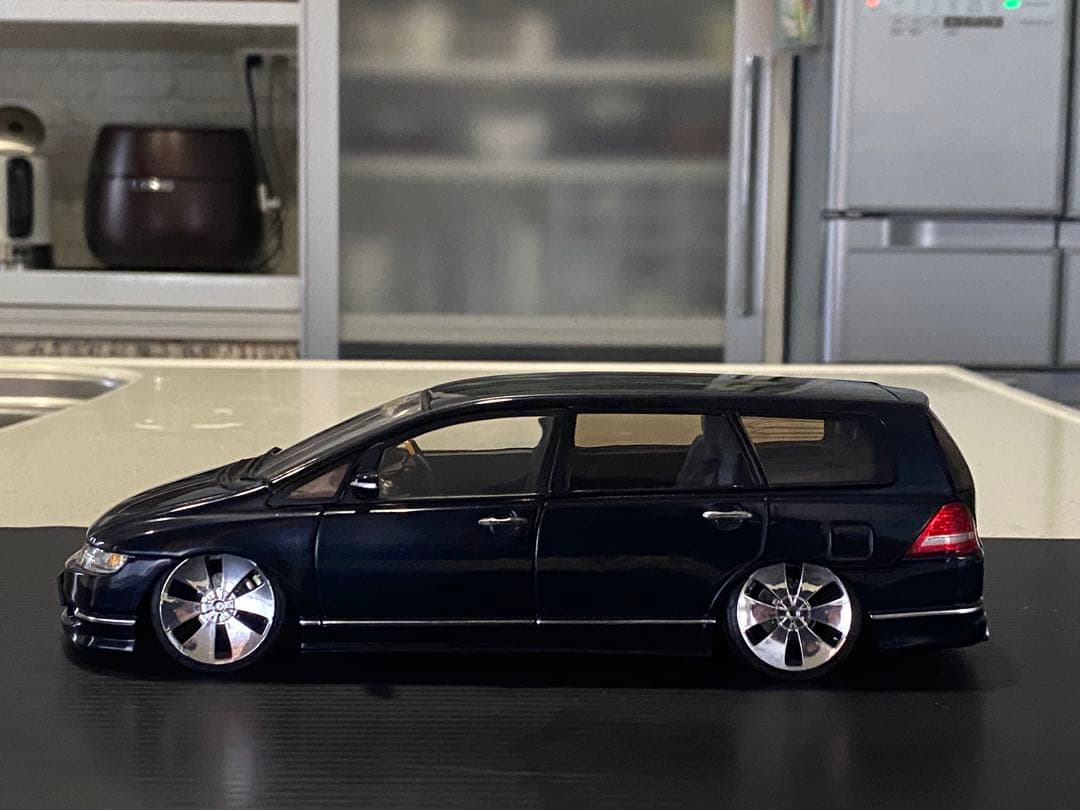 ホンダ　オデッセイ1/24 ダイキャスト　　ローダウンカスタム