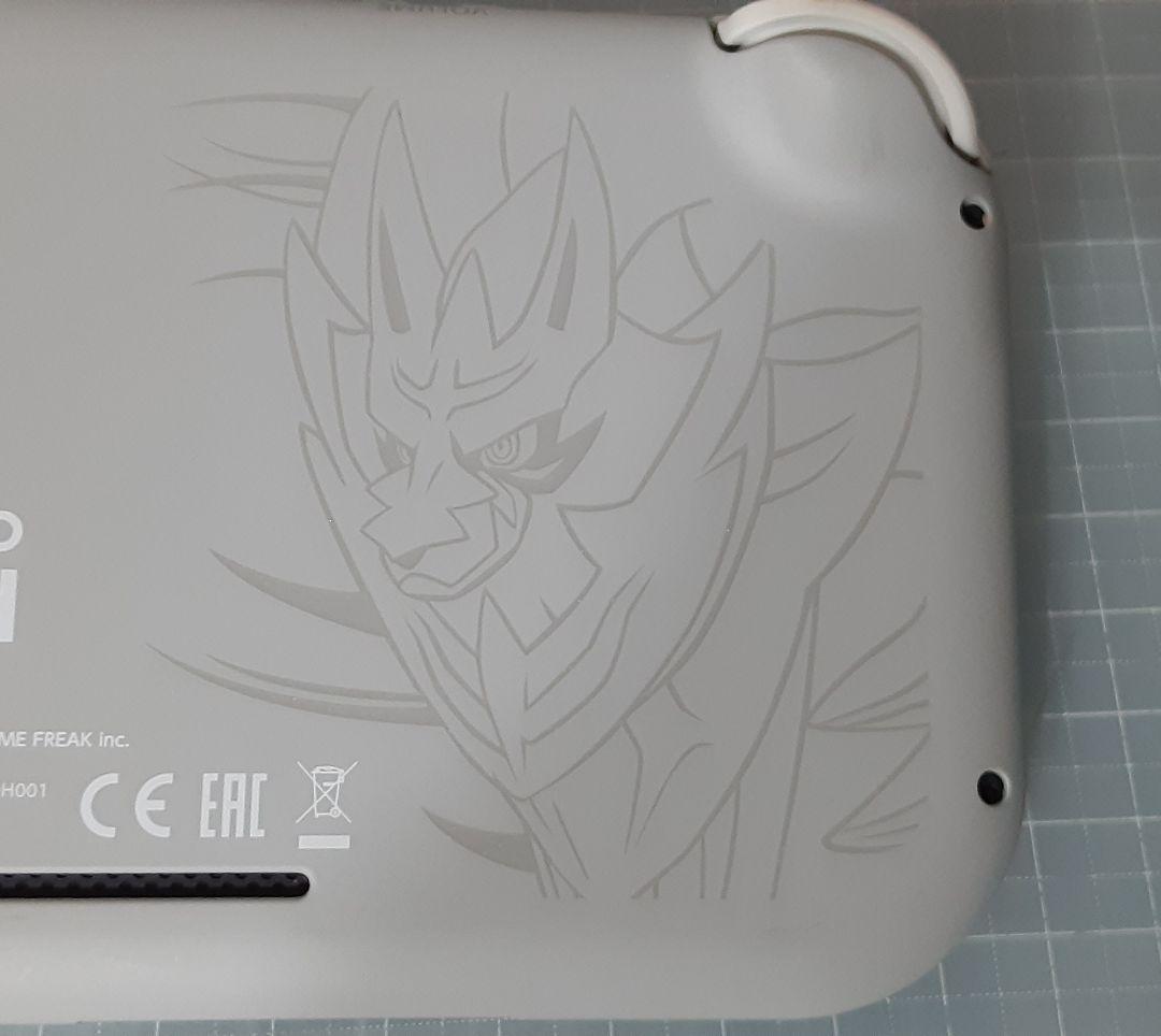 任天堂スイッチライト　ザシアン・ザマゼンタエディション☆美品☆