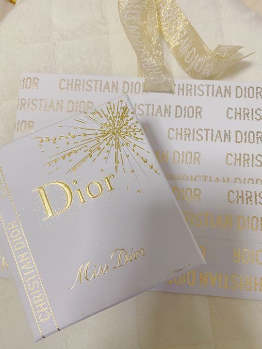 Miss dior 香水　EAU DE PARFUM