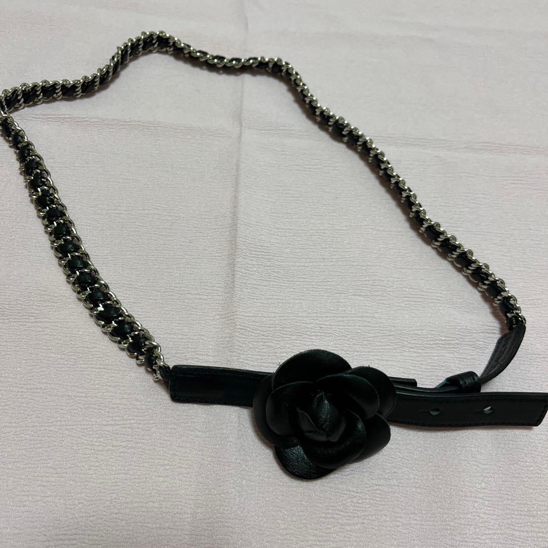 インゲボルグ カメリアレザーチェーンベルト