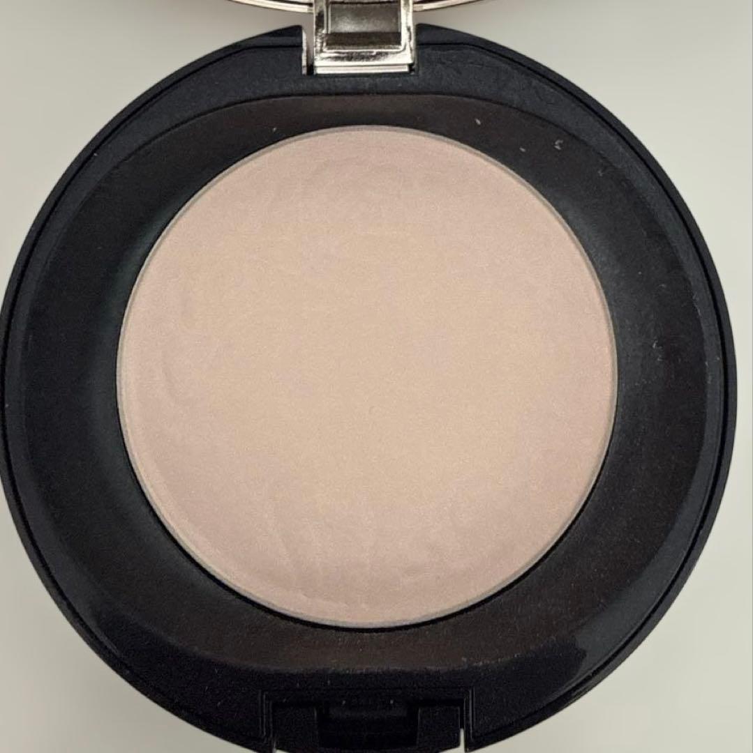 インフィニティ　ロイヤルフラワーコレクション　コンパクトパウダー本体＆レフィル