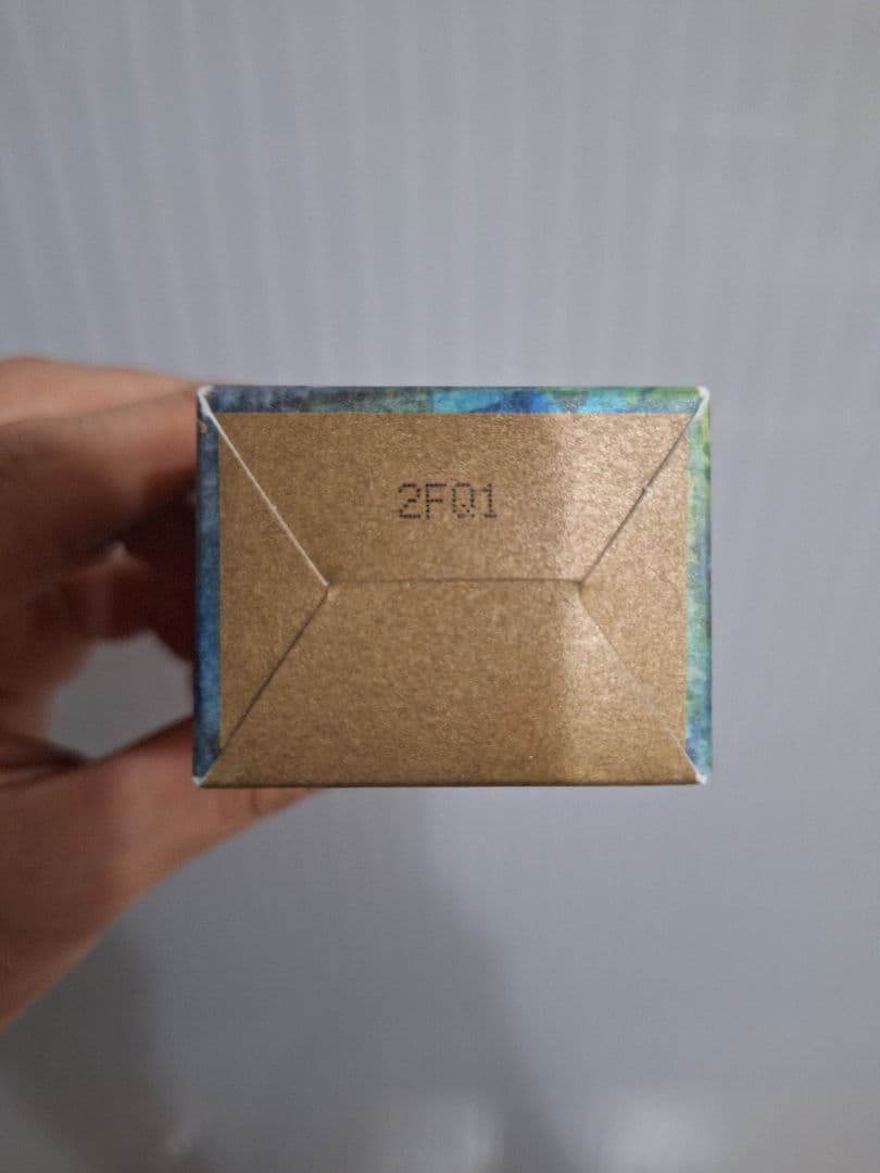 大地の精霊 Holy Spirits 美容液