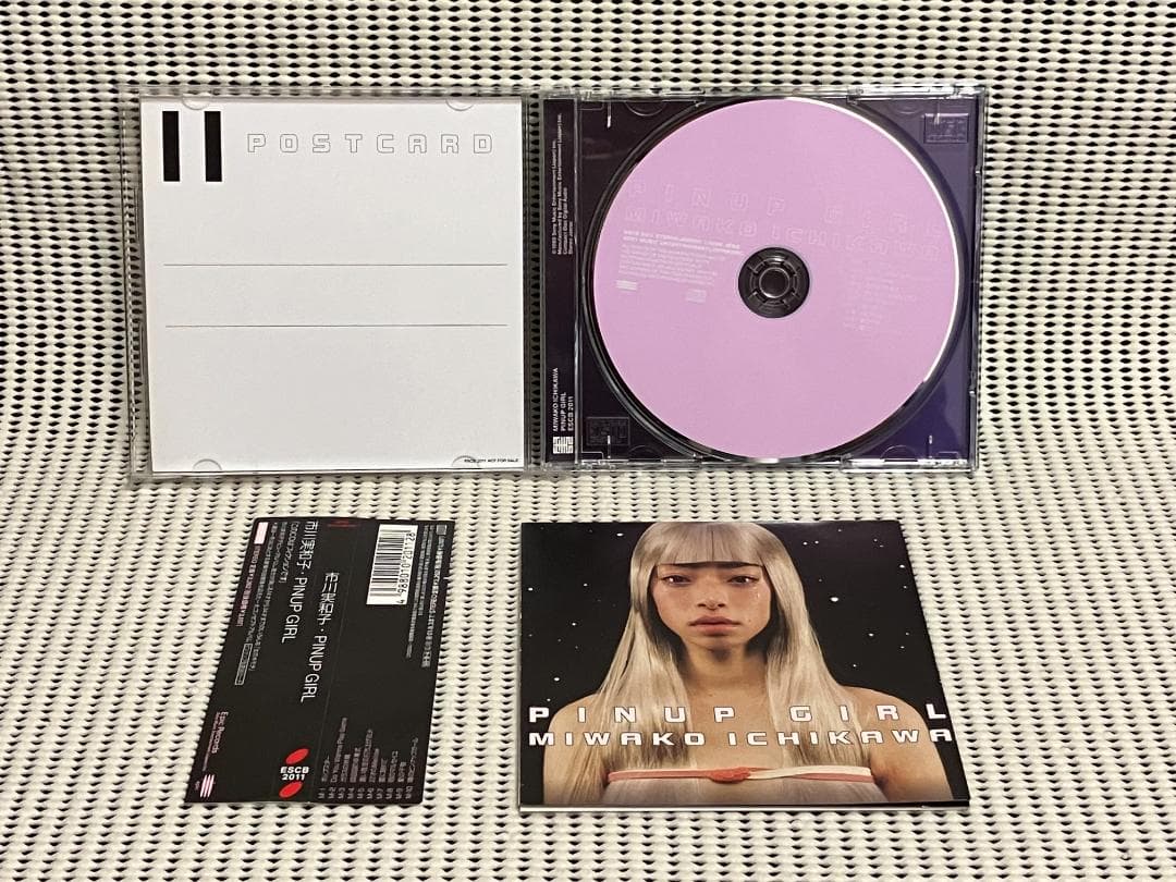 市川実和子 / Pinup Girl