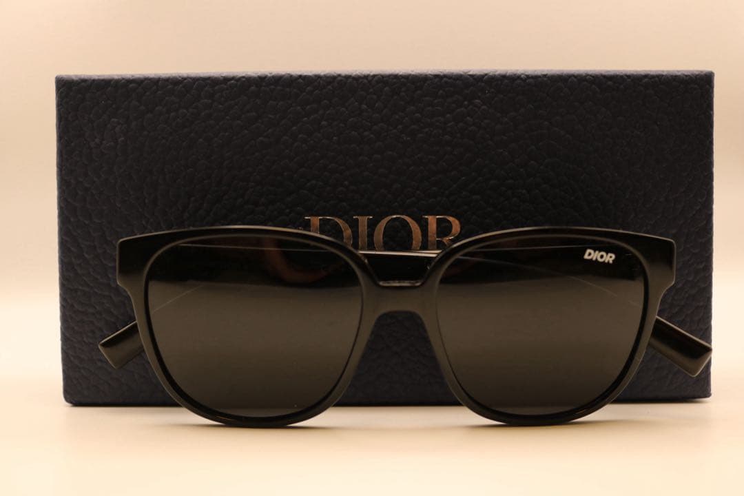 極美品　DIOR ディオール　ブラック ロゴ　サングラス ケース付き