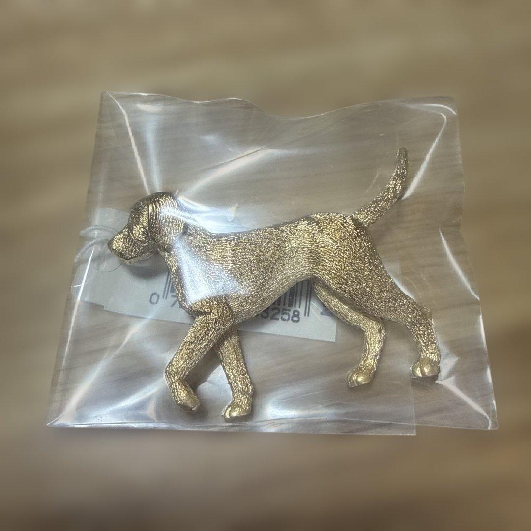 未使用　バーバリー　レトリバーブローチ　 ロゴ刻印　ヴィンテージ