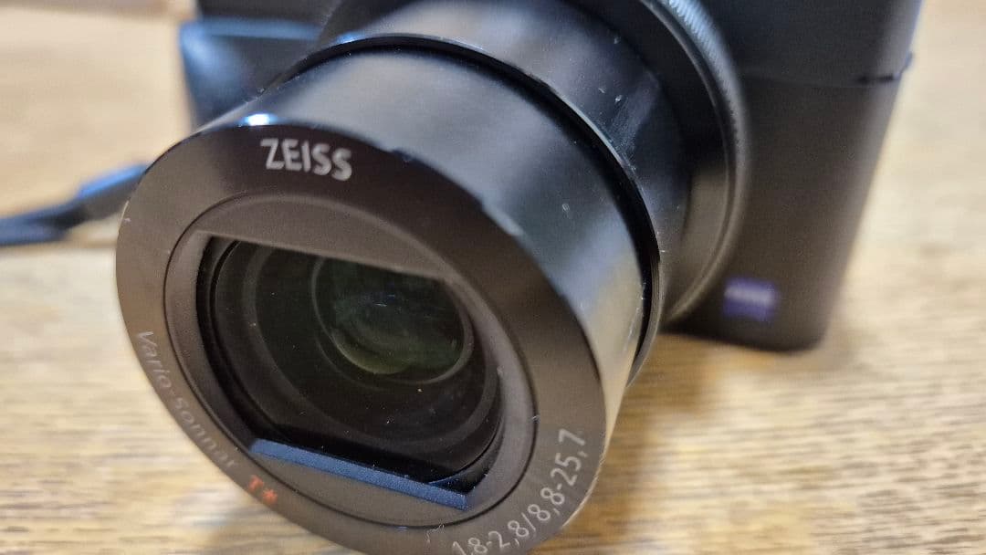 デジタルカメラ SONY DSC-RX100M5 CyberShot