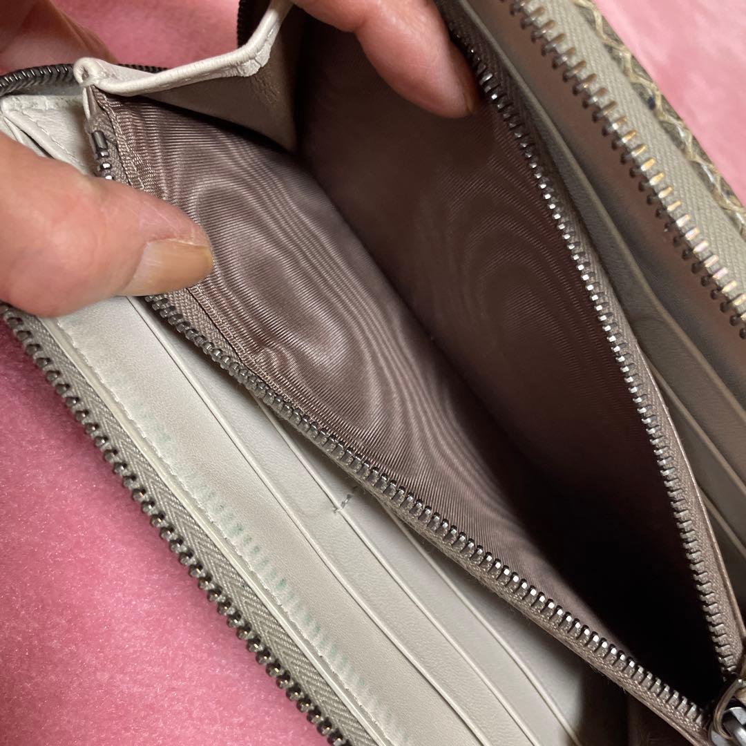 BOTTEGA VENETA ゴールド編み込み長財布