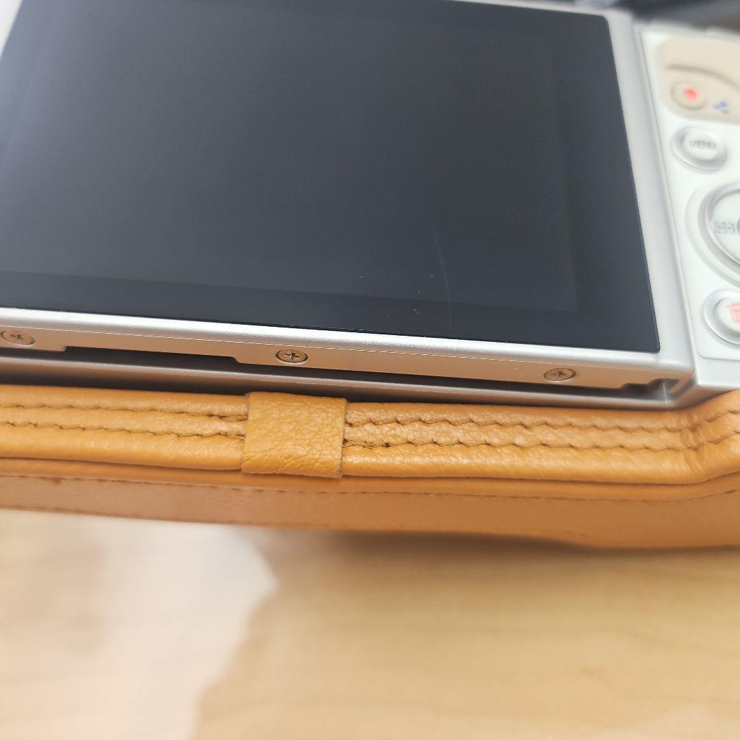 OLYMPUS　PEN　E-PL9　カバー付き