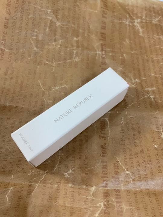 リップグロス NATURE REPUBLIC 09 SHEER ROSE MOUSSE