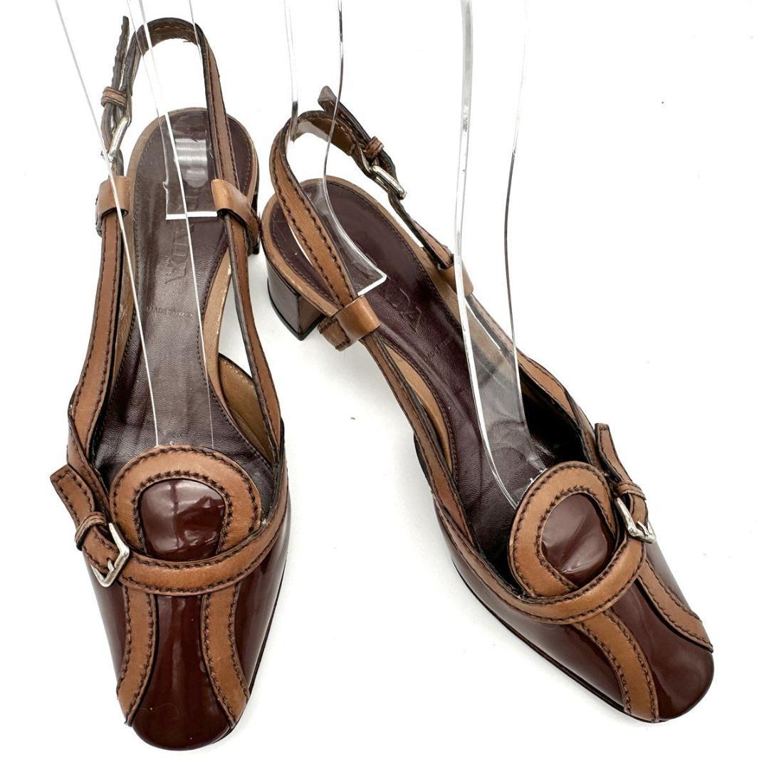 PRADA ミュール 本革 エナメル スクエアトゥ バックストラップ 2202T