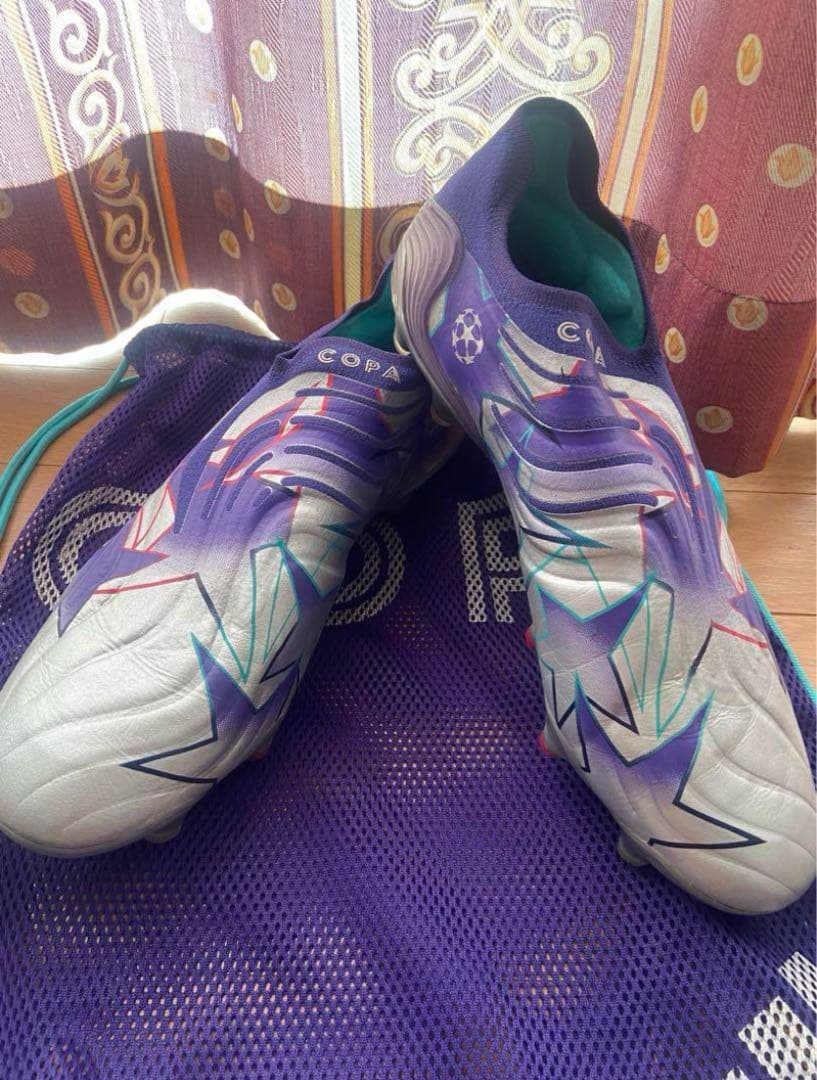 adidas コパセンスFG 値下げ中