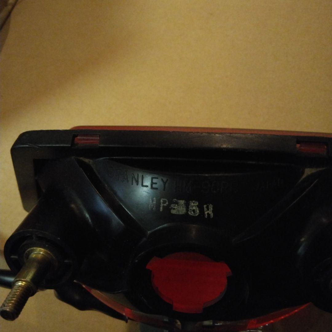 ホンダ純正本物当時物実車外しCBR400F赤色テールライト 3本配線付き