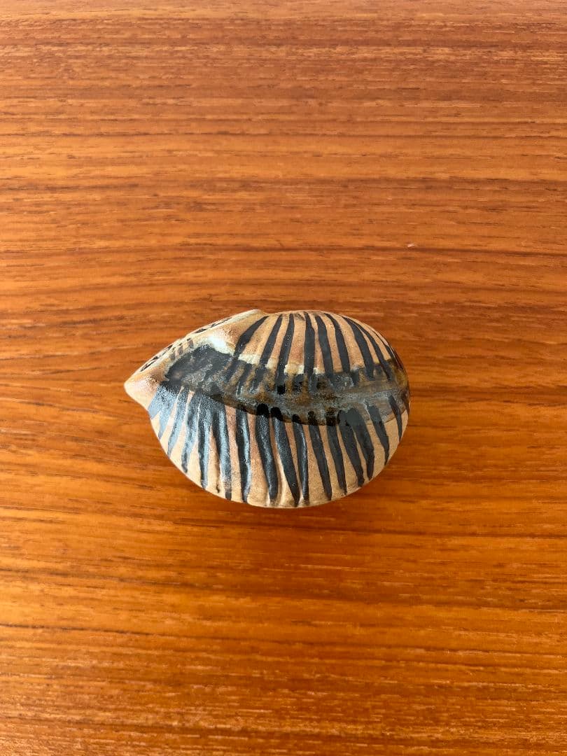 リサラーソン　小さな動物園　丸まった猫