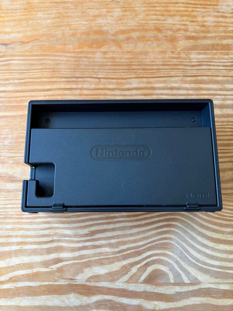 ニンテンドースイッチ　美品　Nintendo Switch ディズニーケース付き